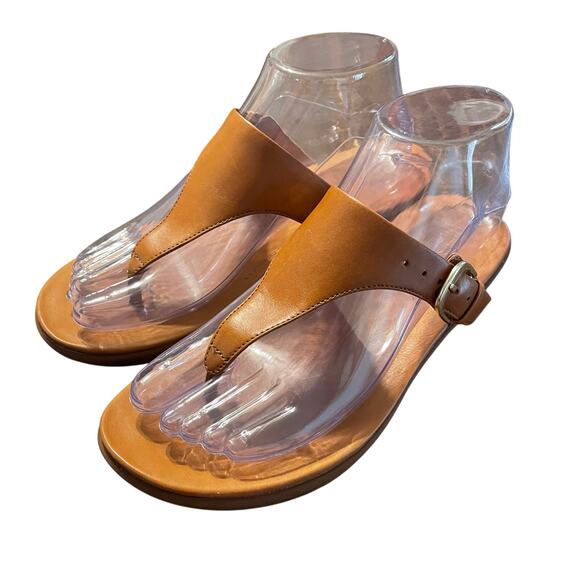 FitFlop Adjustable Leather Toe-Post Sandals Size 6 - Picture 1 of 10